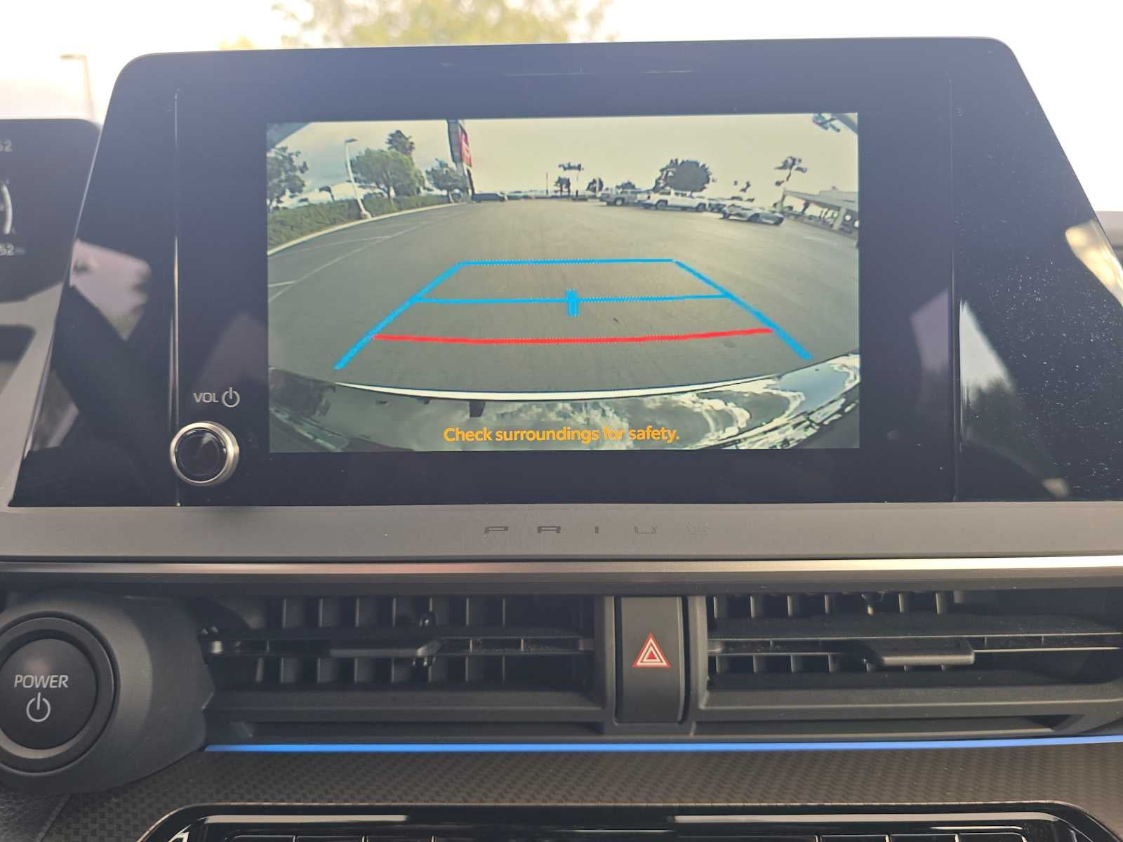 2025 Toyota Prius LE