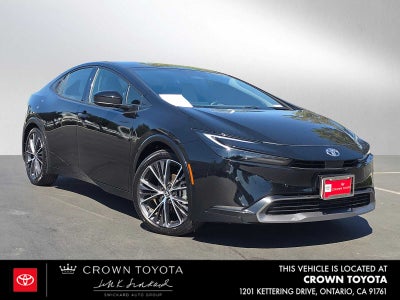 2025 Toyota Prius XLE