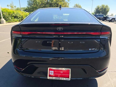 2025 Toyota Prius XLE