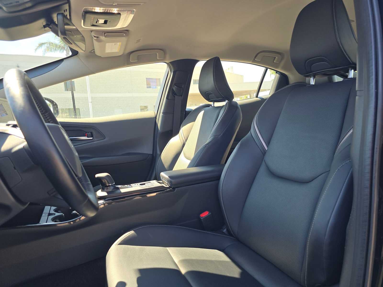 2025 Toyota Prius XLE