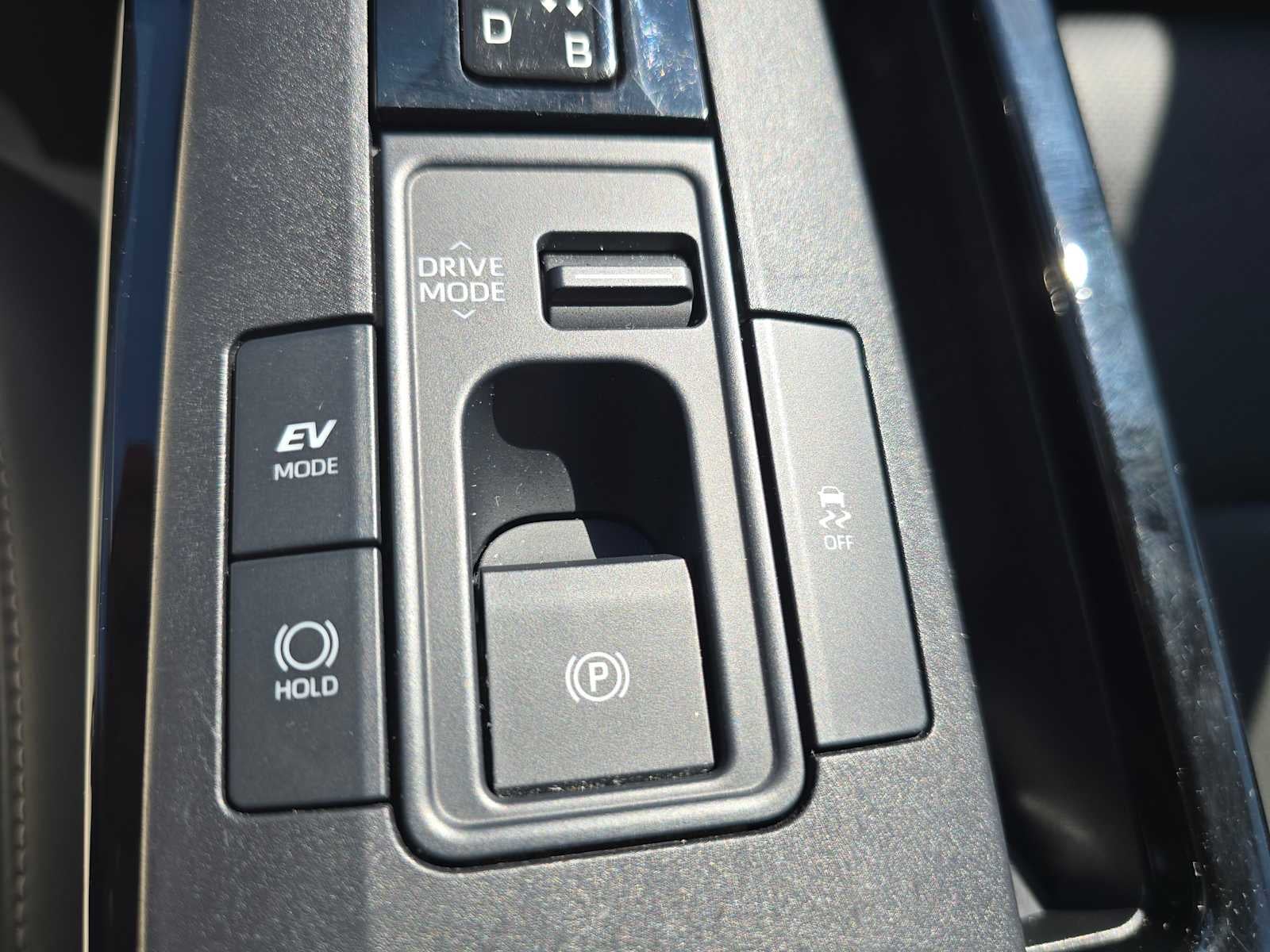 2025 Toyota Prius XLE