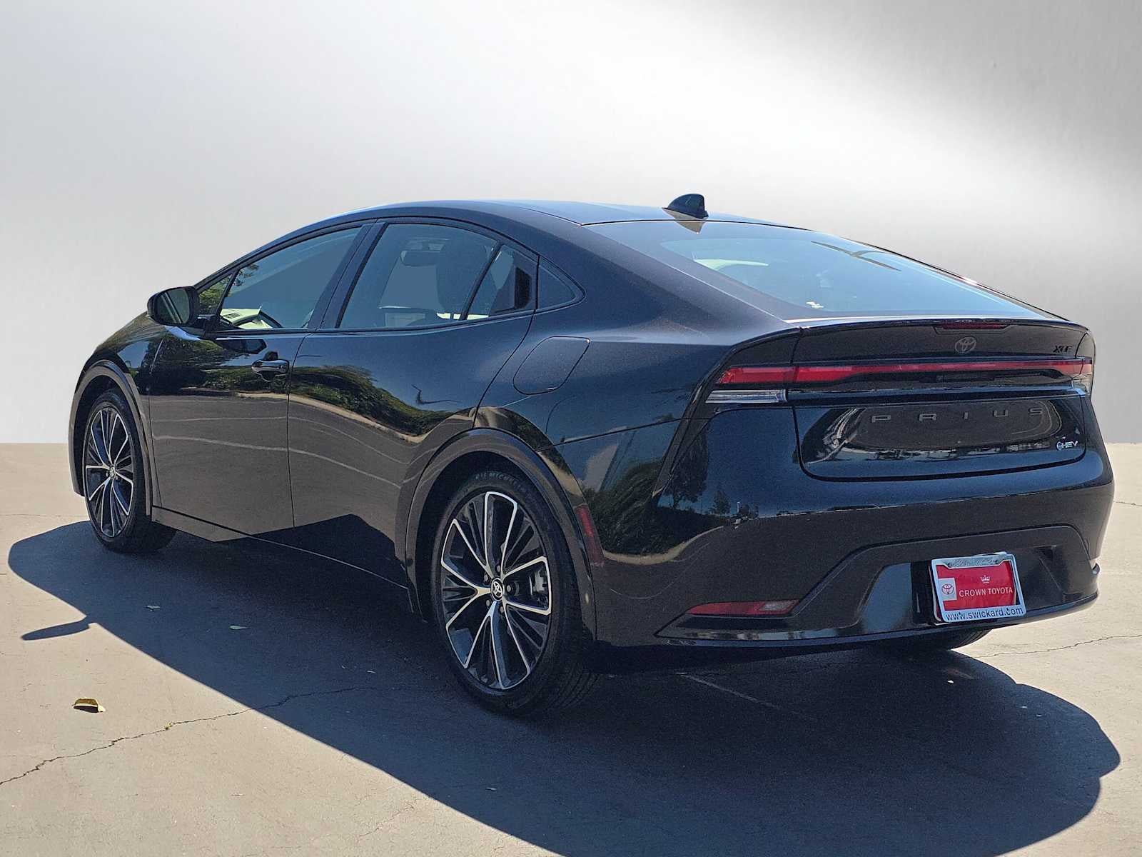 2025 Toyota Prius XLE