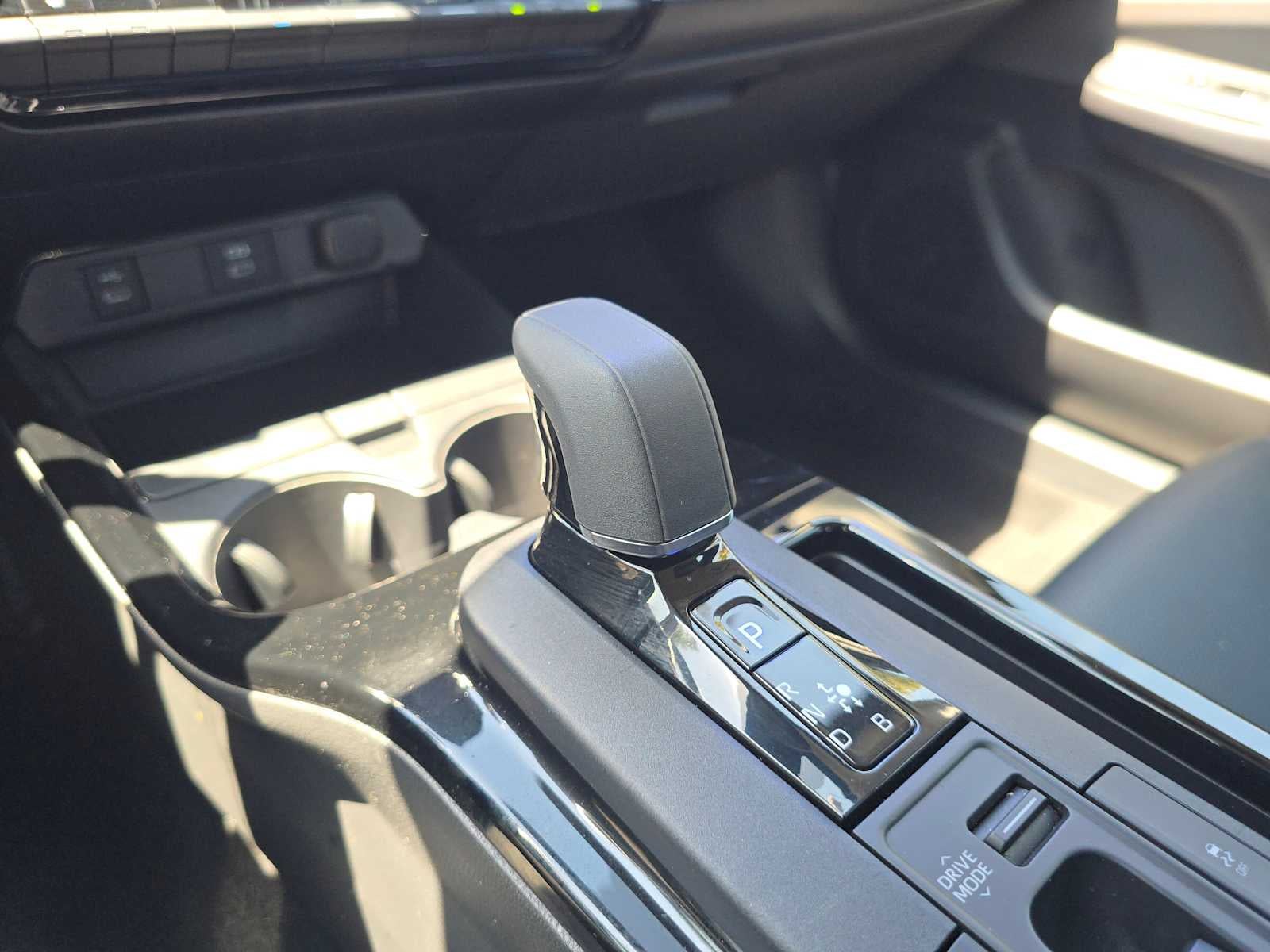 2025 Toyota Prius XLE