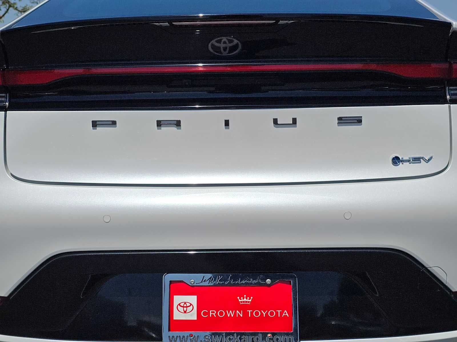 2025 Toyota Prius XLE