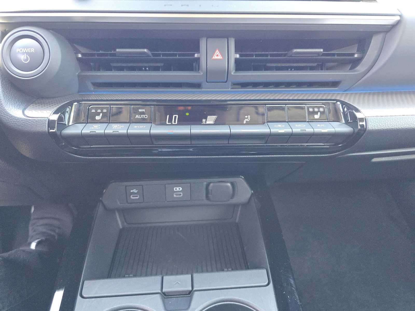 2025 Toyota Prius XLE
