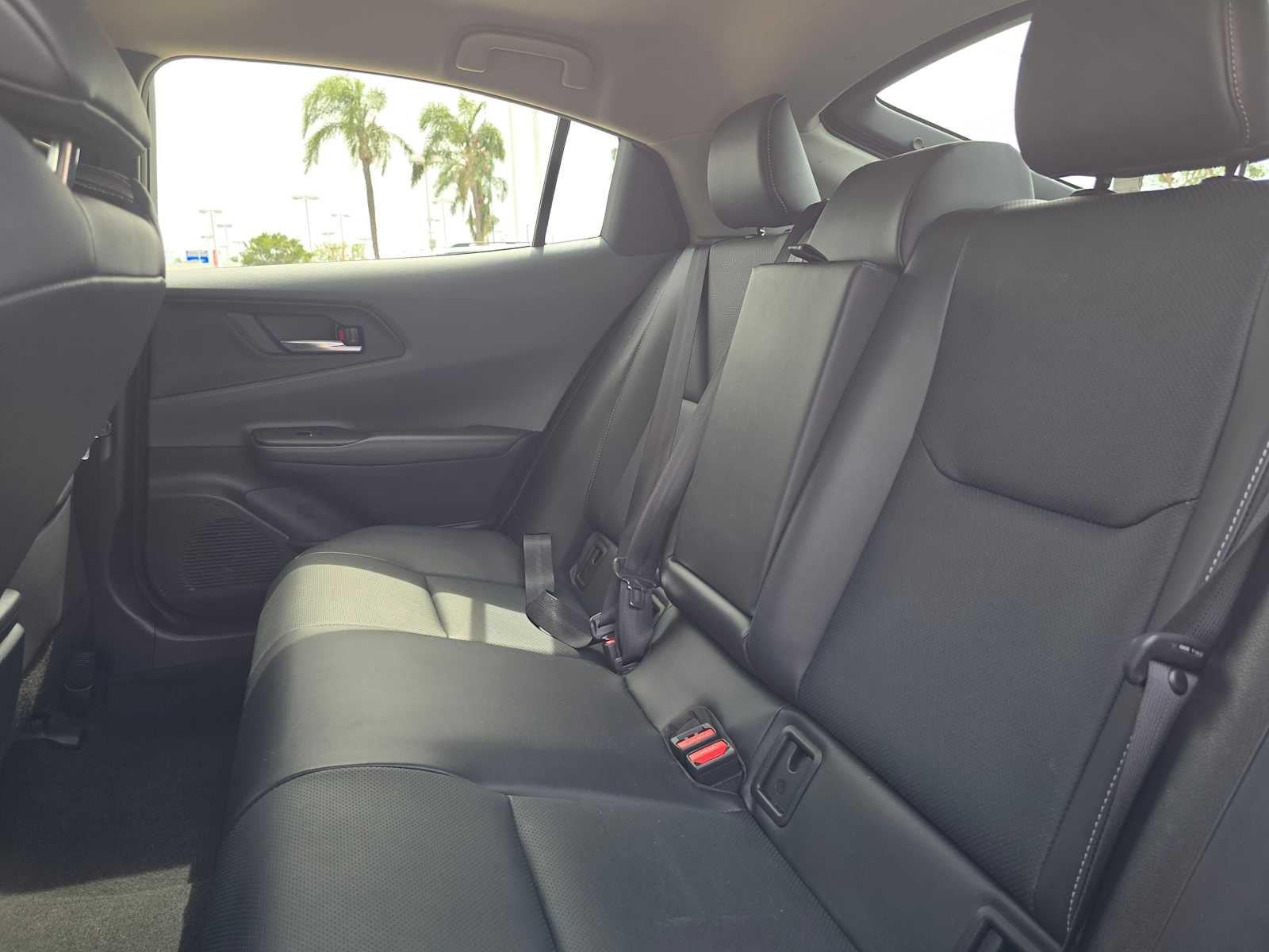 2025 Toyota Prius XLE