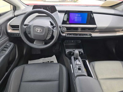 2025 Toyota Prius XLE