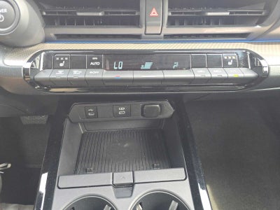 2025 Toyota Prius XLE