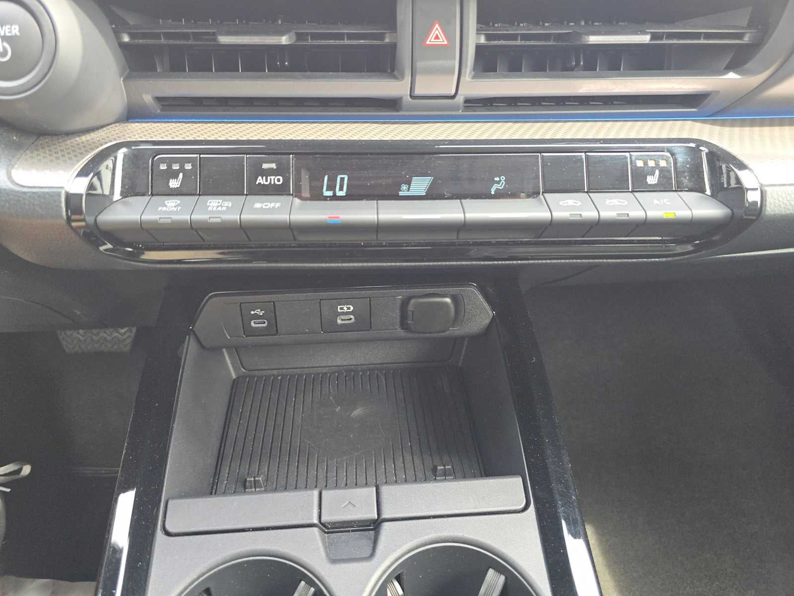 2025 Toyota Prius XLE