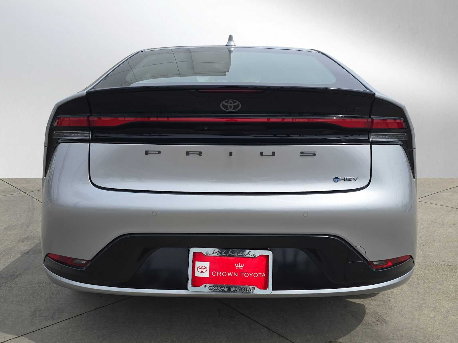 2025 Toyota Prius XLE