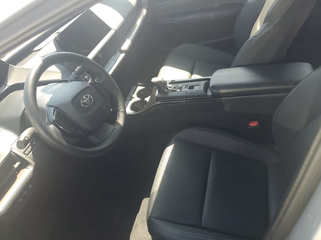2025 Toyota Prius XLE