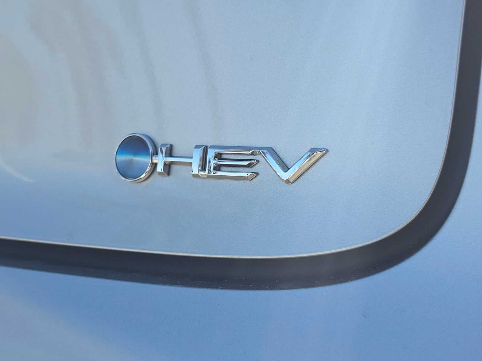 2025 Toyota Prius XLE