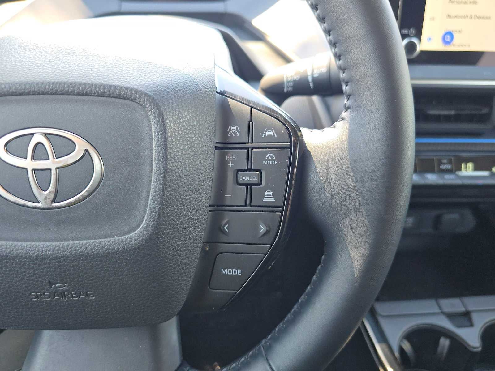 2025 Toyota Prius XLE
