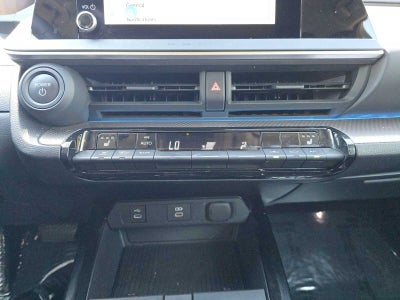2025 Toyota Prius XLE