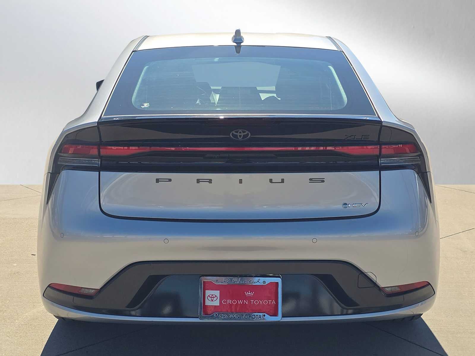 2025 Toyota Prius XLE