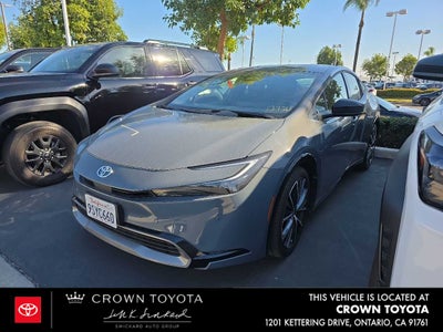 2025 Toyota Prius XLE