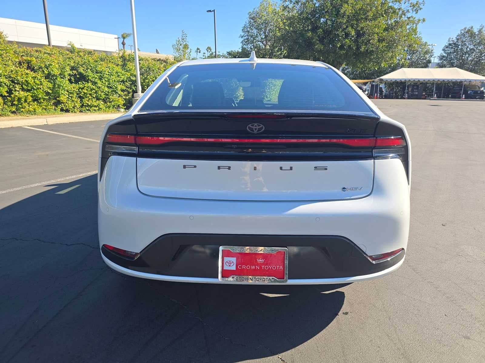 2025 Toyota Prius XLE