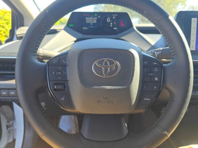 2025 Toyota Prius XLE
