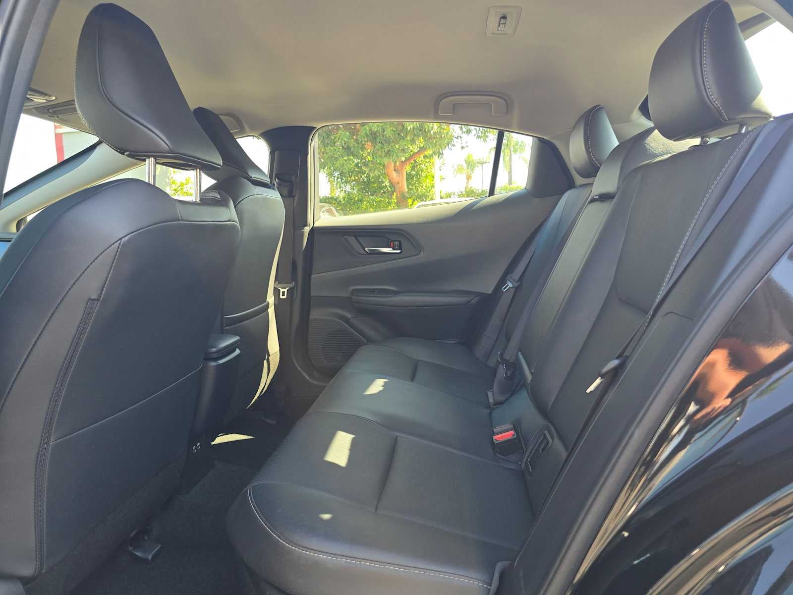 2025 Toyota Prius XLE