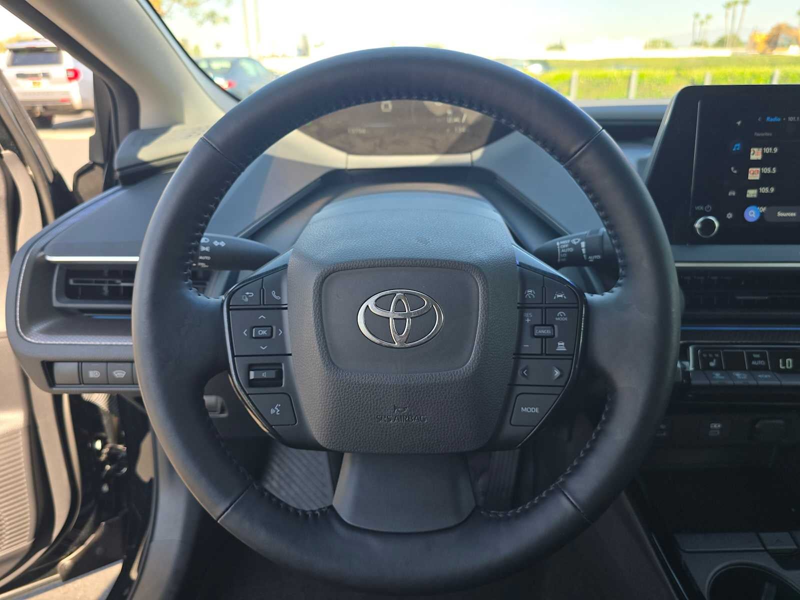 2025 Toyota Prius XLE
