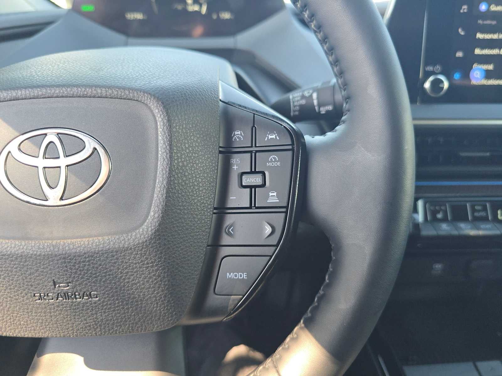 2025 Toyota Prius XLE