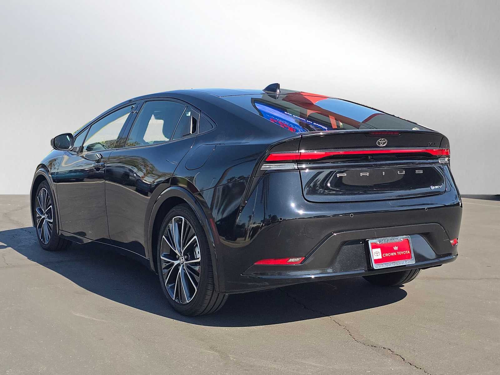 2025 Toyota Prius XLE