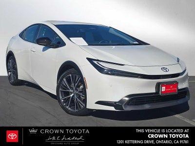 2025 Toyota Prius XLE