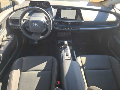 2025 Toyota Prius XLE