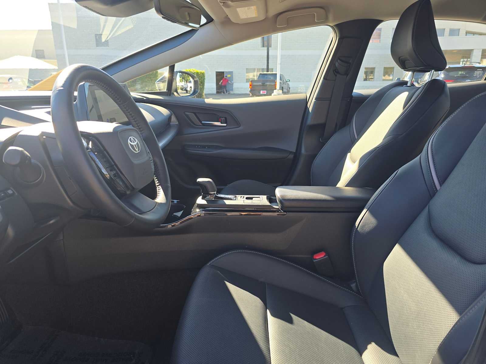 2025 Toyota Prius XLE