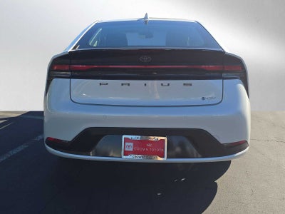 2025 Toyota Prius XLE