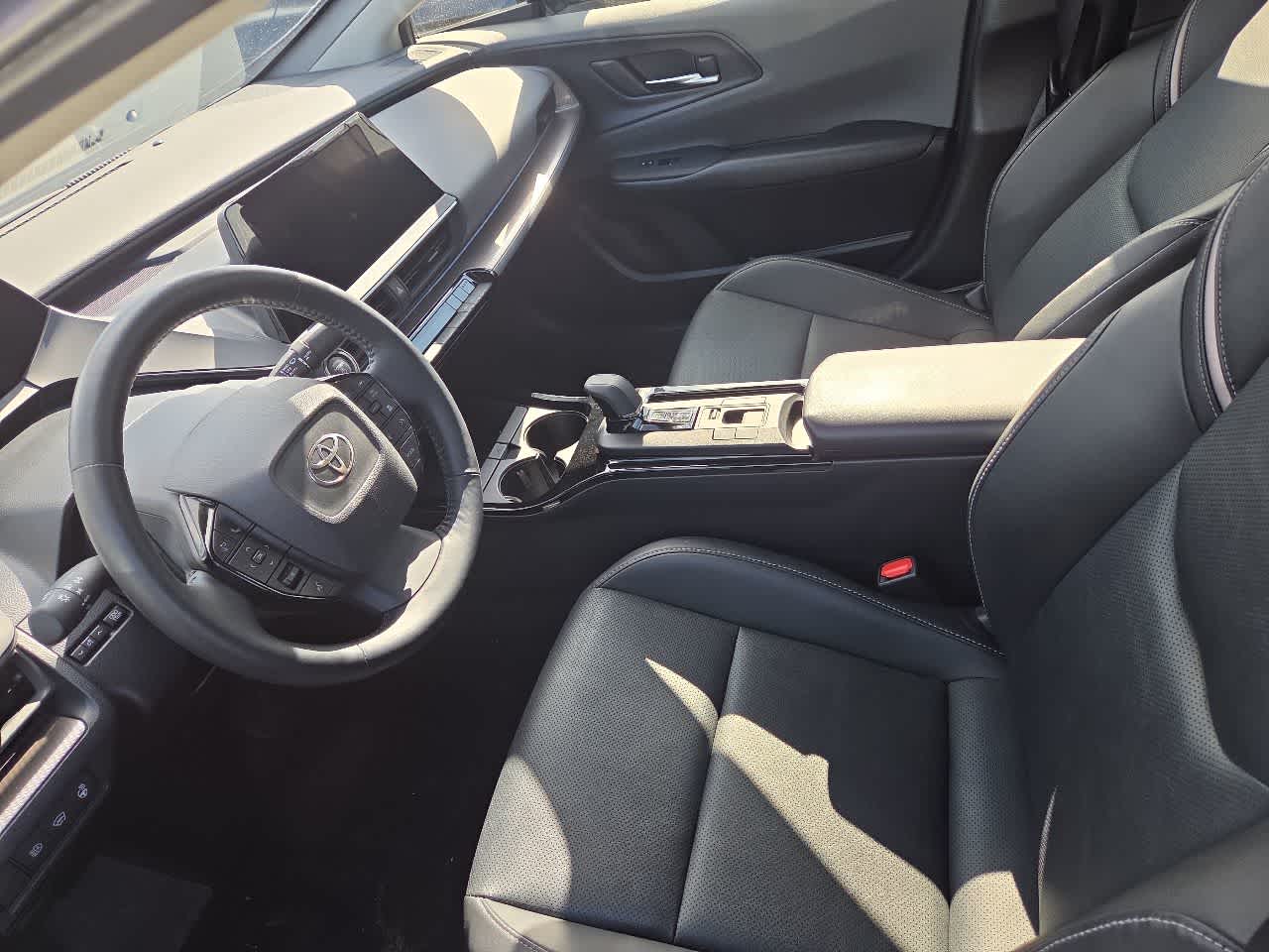 2025 Toyota Prius XLE