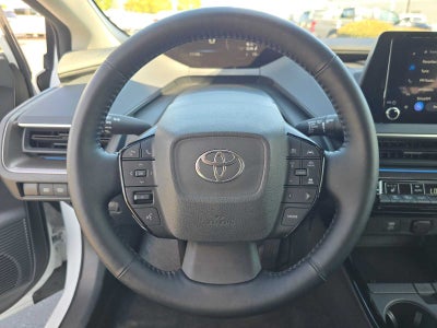 2025 Toyota Prius XLE