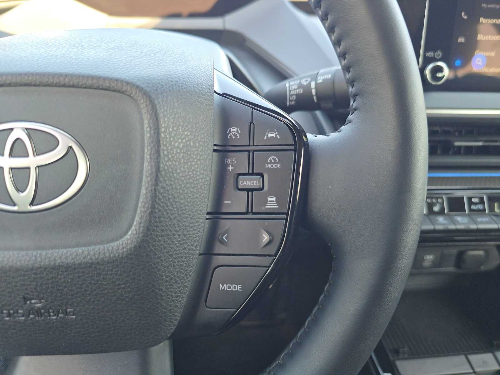 2025 Toyota Prius XLE