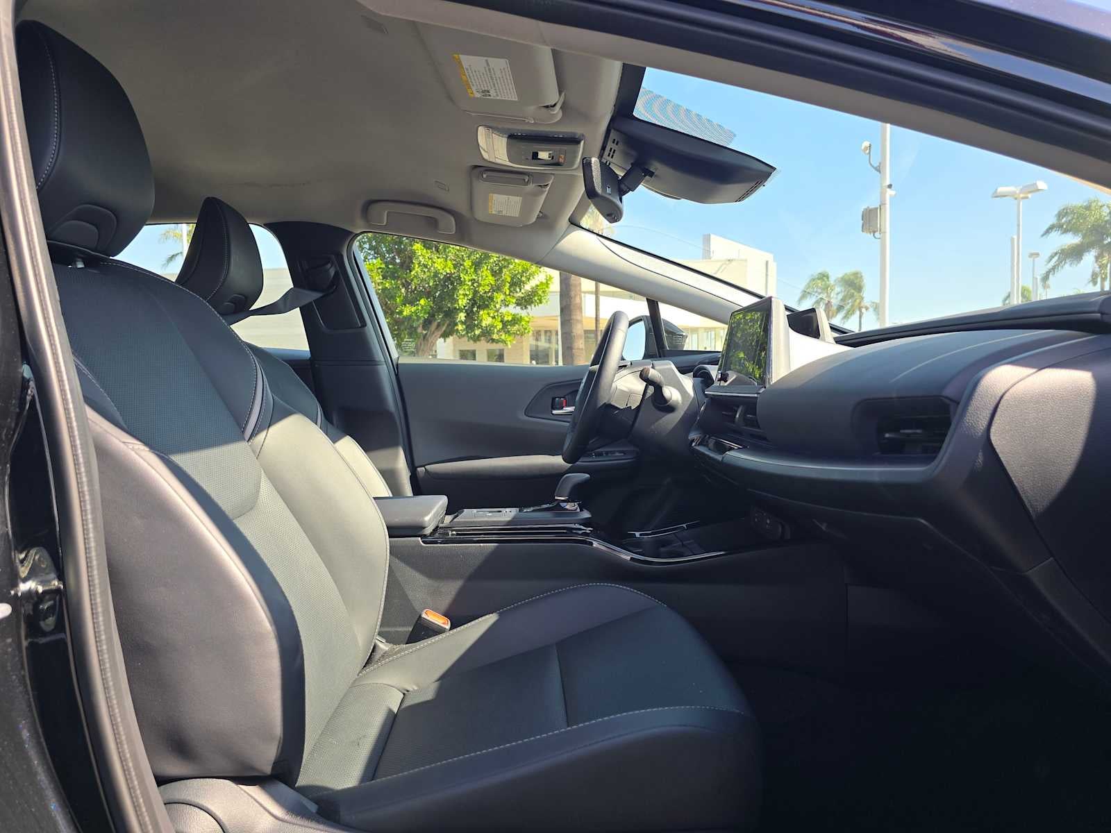 2025 Toyota Prius XLE