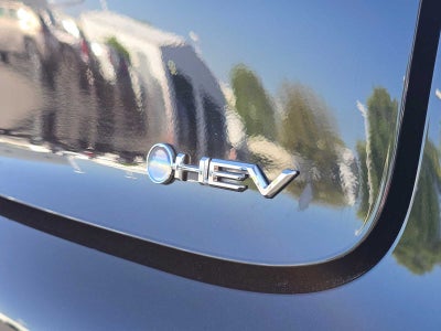 2025 Toyota Prius XLE