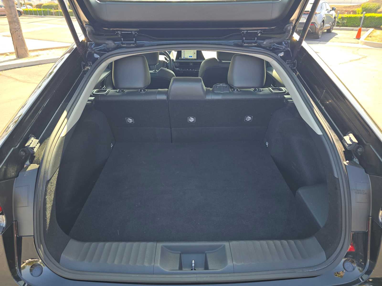 2025 Toyota Prius XLE