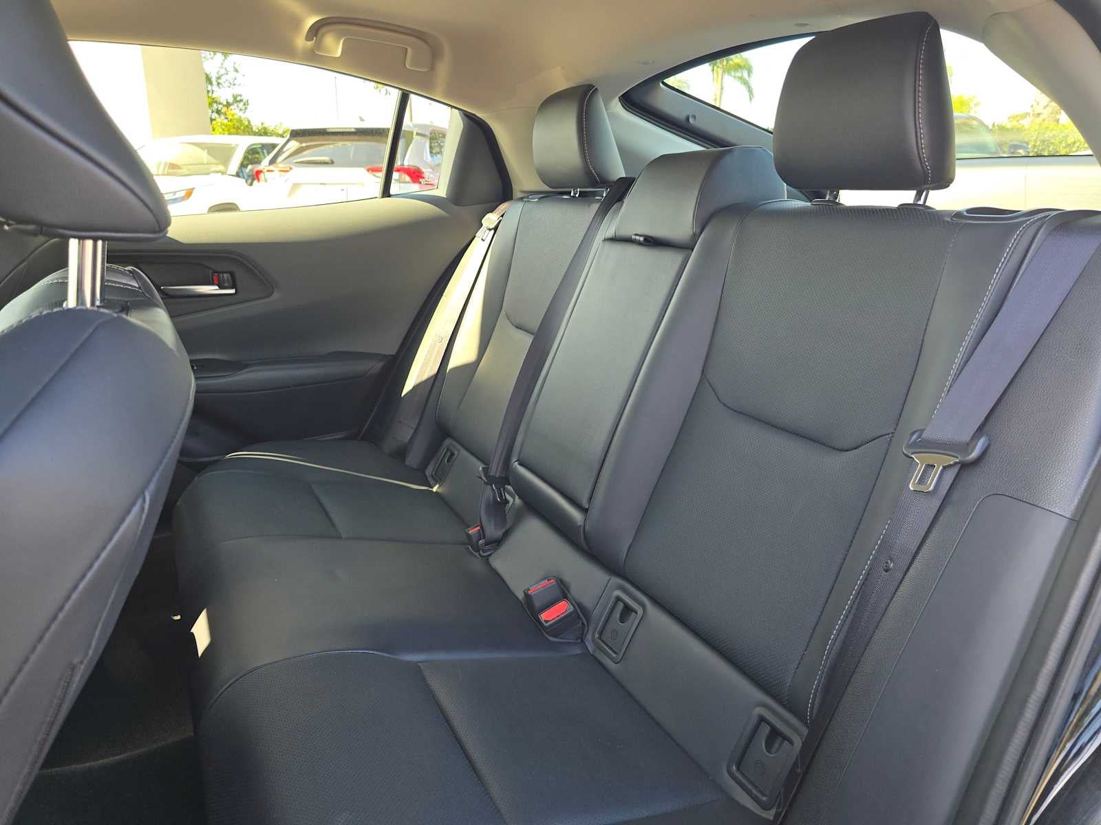 2025 Toyota Prius XLE