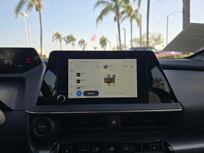 2025 Toyota Prius XLE
