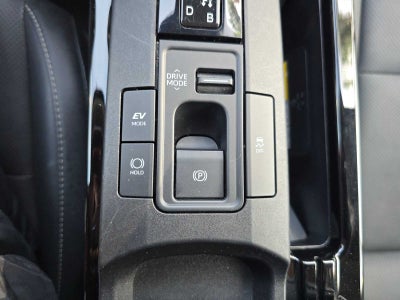 2025 Toyota Prius XLE