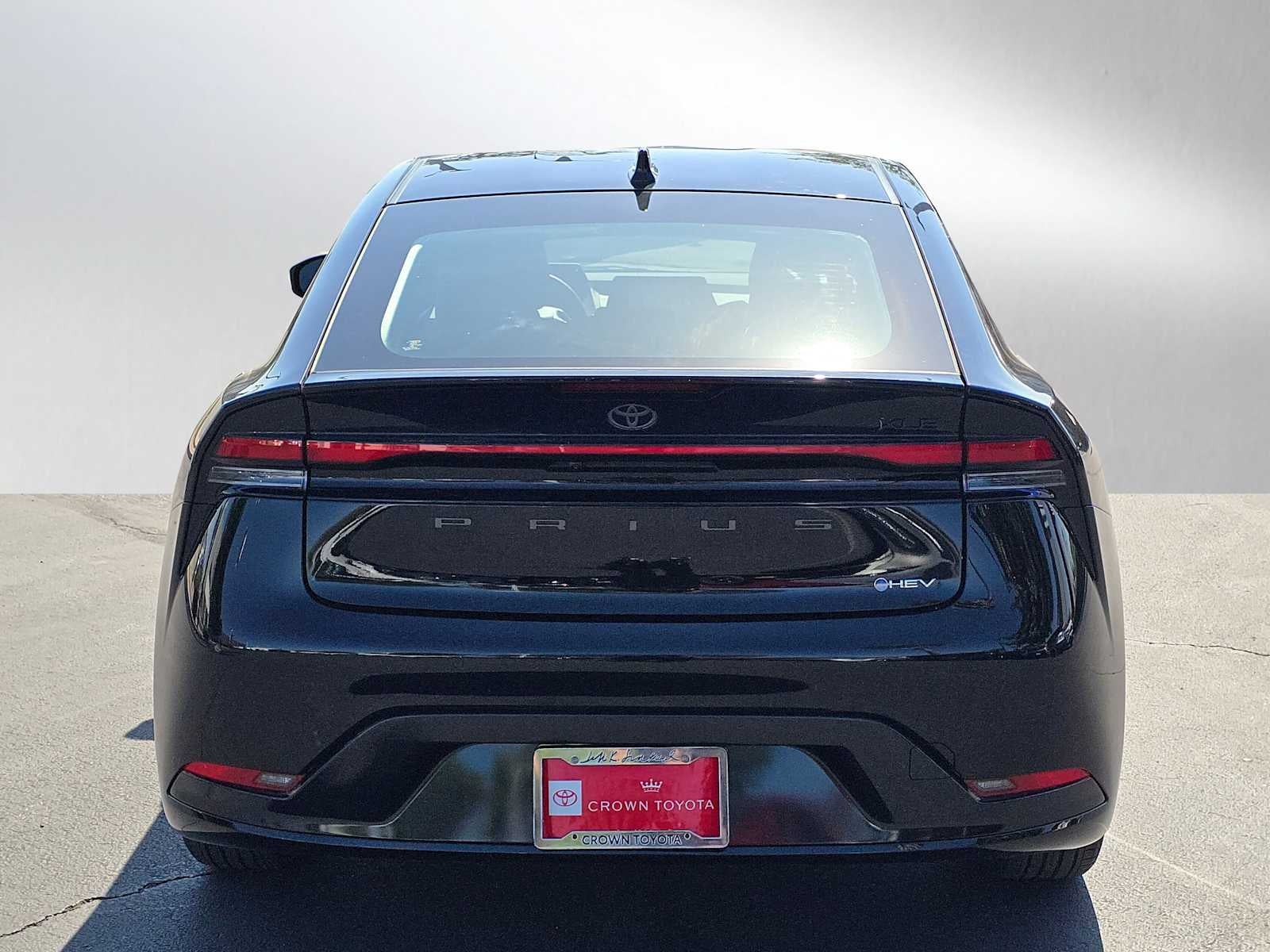 2025 Toyota Prius XLE