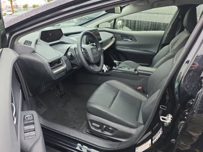2025 Toyota Prius XLE