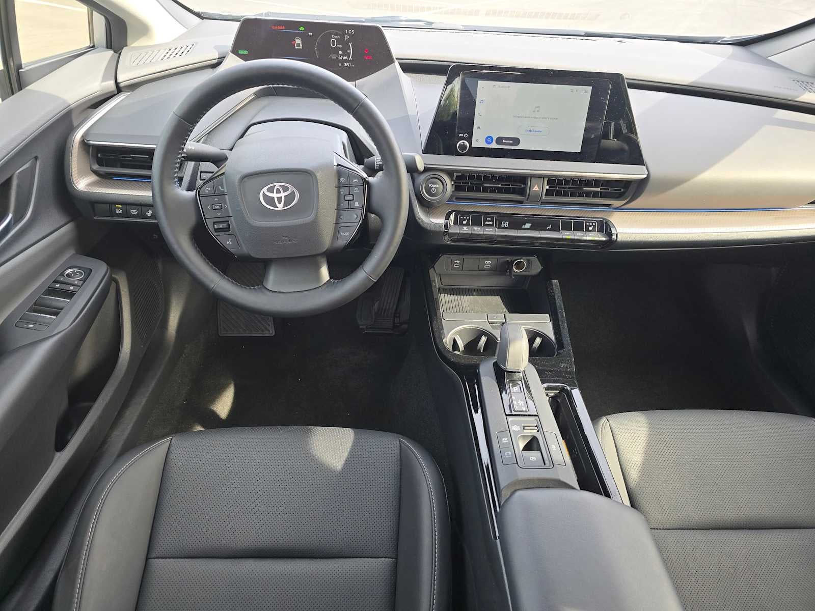 2025 Toyota Prius XLE