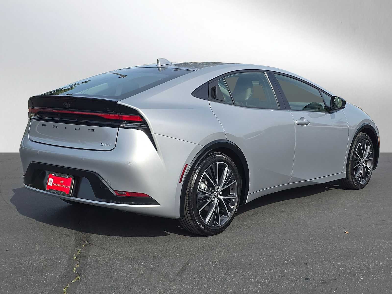 2025 Toyota Prius XLE