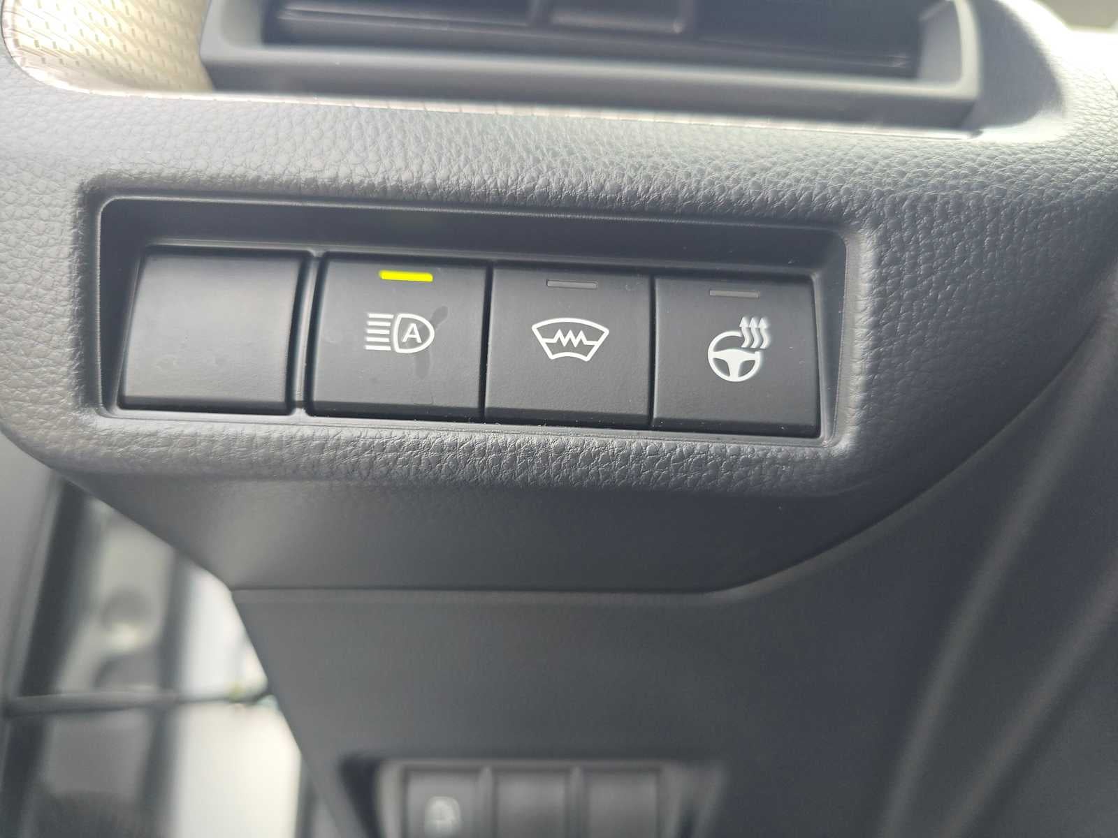 2025 Toyota Prius XLE