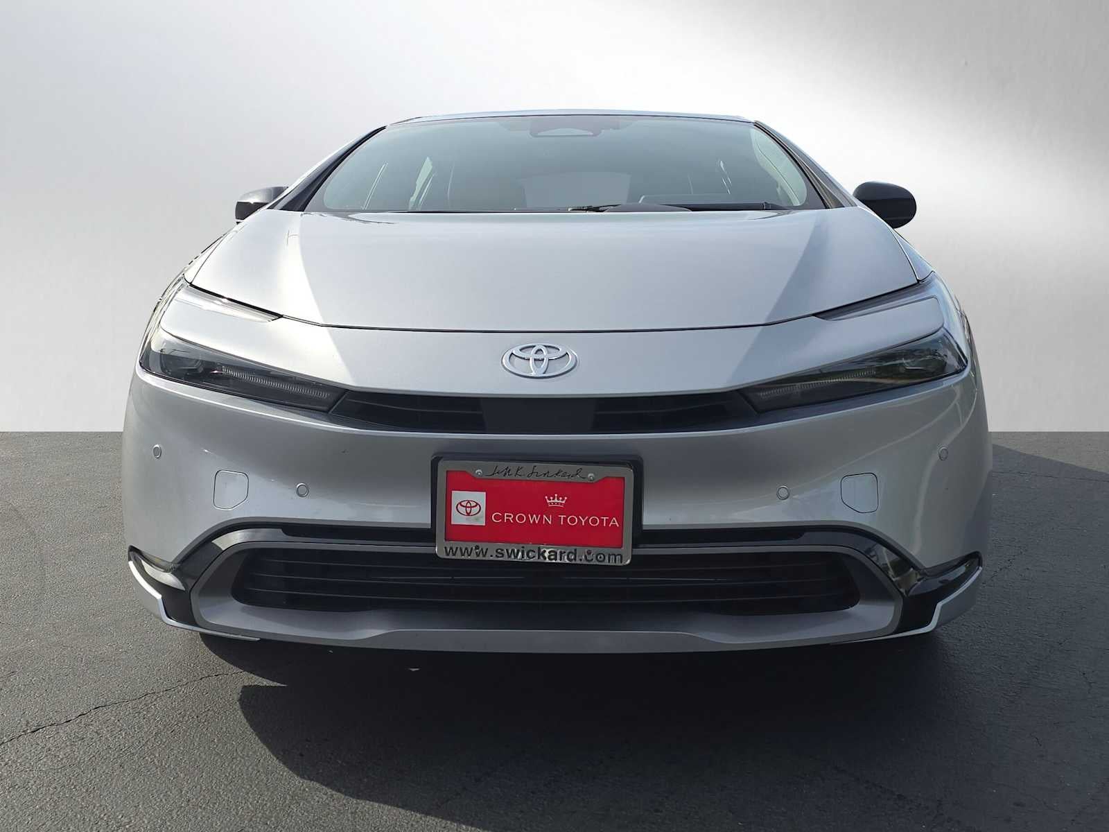 2025 Toyota Prius XLE