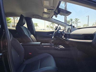 2025 Toyota Prius XLE