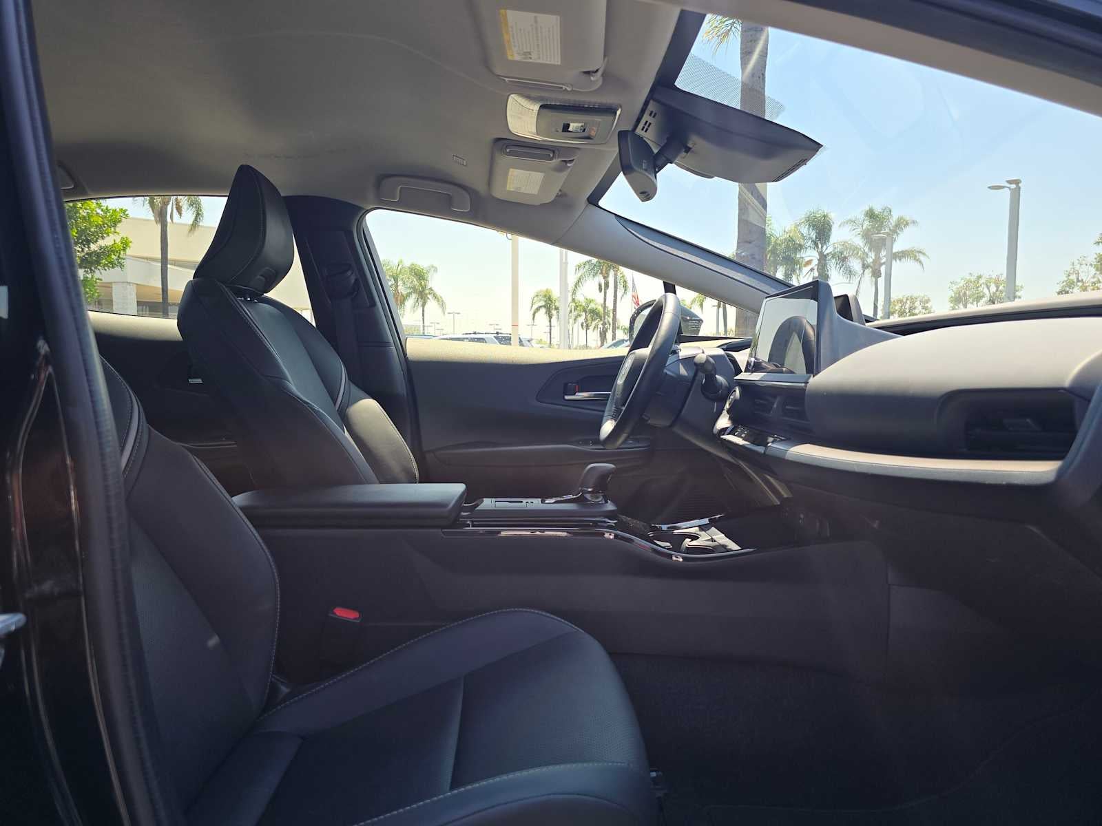 2025 Toyota Prius XLE