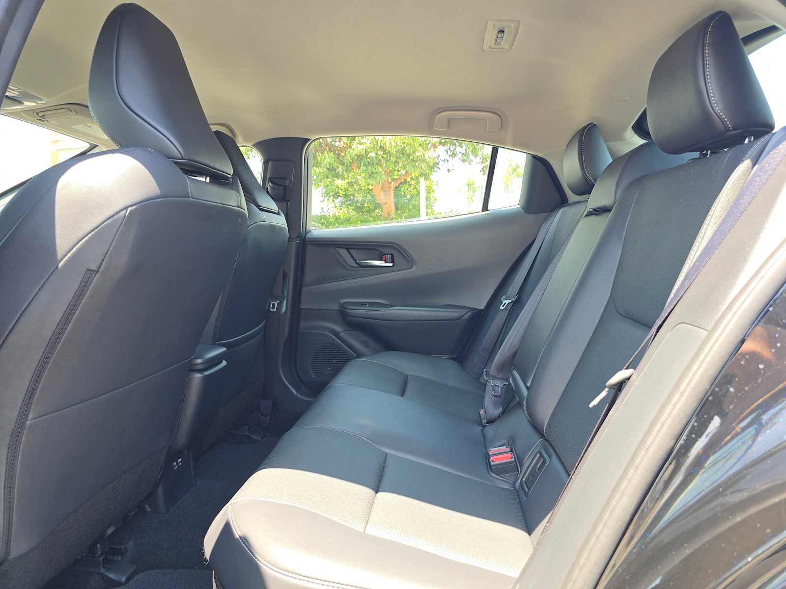 2025 Toyota Prius XLE