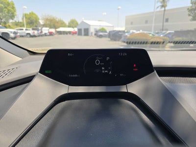 2025 Toyota Prius XLE