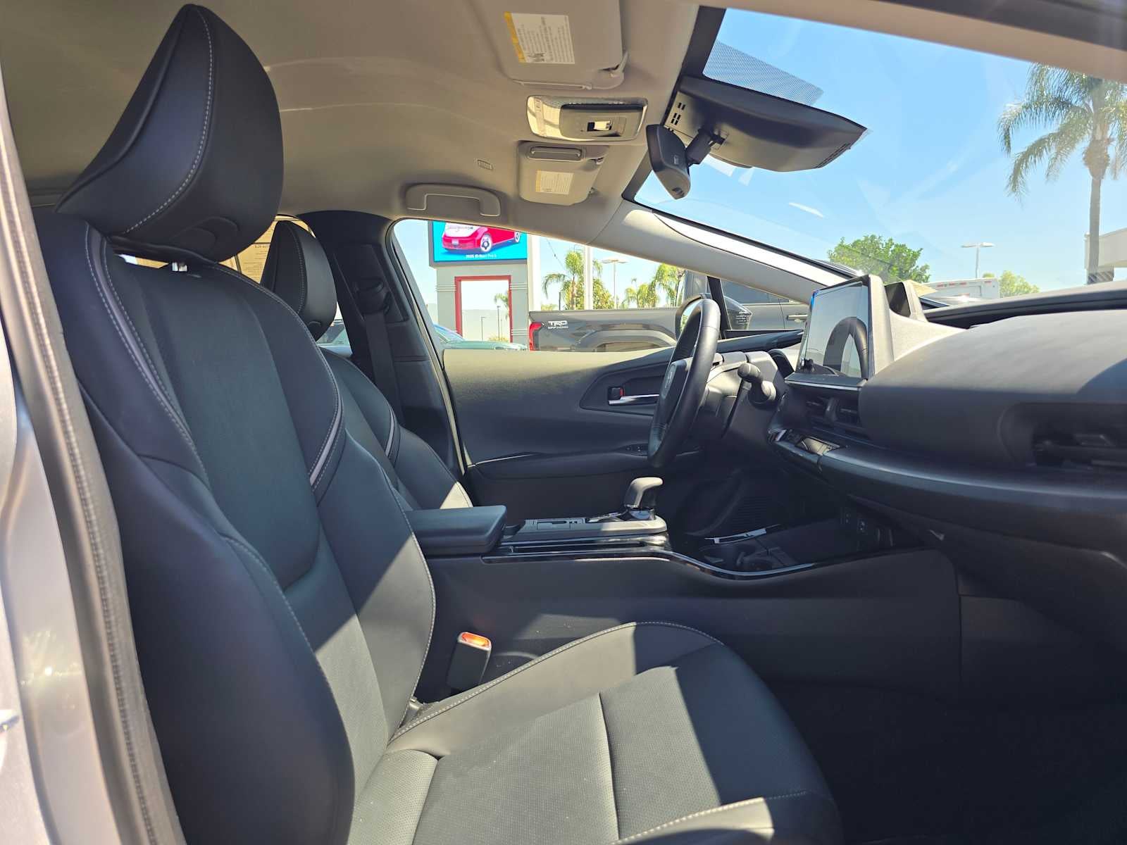 2025 Toyota Prius XLE